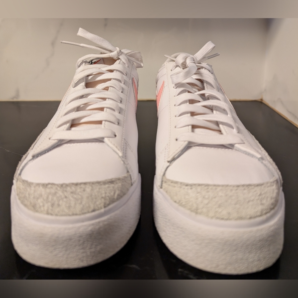 Nike Wmns Blazer Low Platform 'White Pink Glaze’ Sneakers Size 9.5 MSRP $120 - Picture 4 of 11